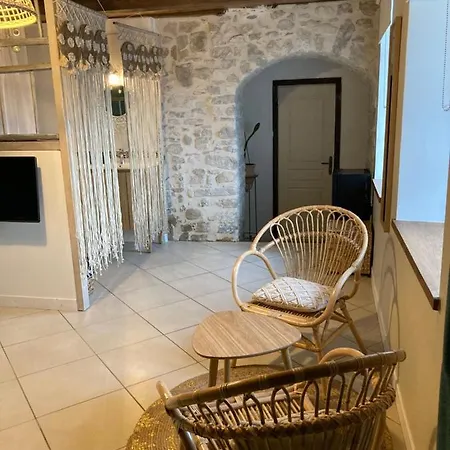 Le Clos Bo-m *